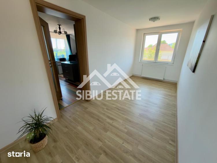 Casă cu 5 camere cu Teren 1000 Mp în Central