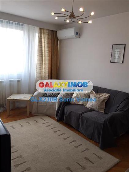 Apartament cu 3 camere semidecomandat, mobilat în Dristor