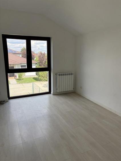 Casă individuală cu 4 camere cu Teren 379 Mp în Balotești