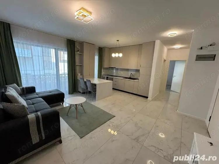 Apartament cu 2 camere decomandat în Girocului