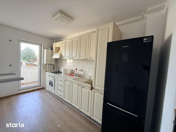 Apartament cu 3 camere în Rahova