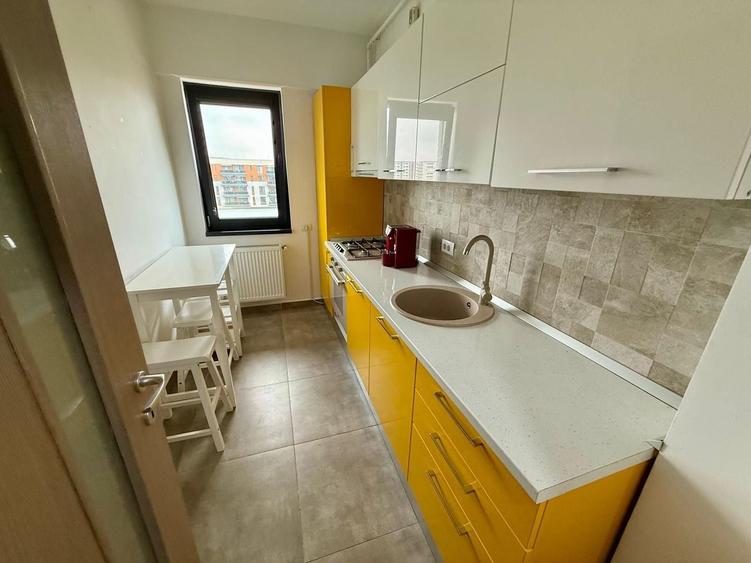 Apartament cu 2 camere decomandat, mobilat în Politehnica