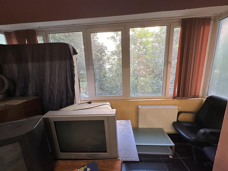 Garsonieră decomandată în Aradului