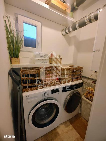 Casă cu 5 camere cu Teren 260 Mp în Soarelui