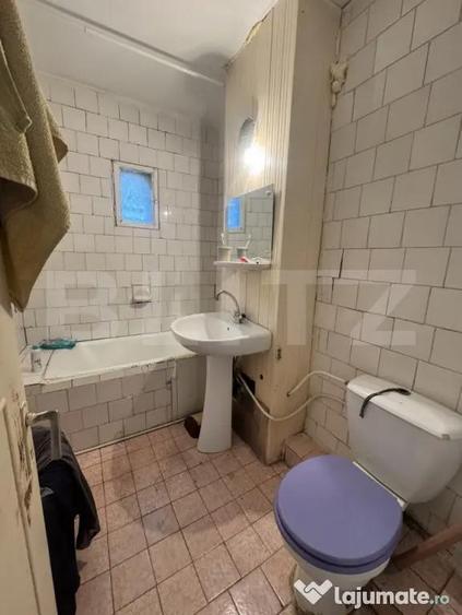 Apartament cu 2 camere decomandat în Central