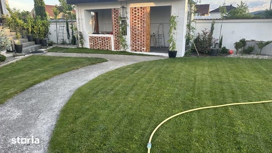 Casă cu 4 camere cu Teren 280 Mp în Central