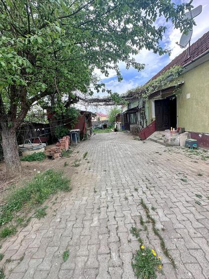 Casă individuală cu 4 camere cu Teren 900 Mp în Ariușd