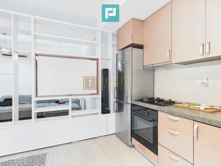 Apartament cu 3 camere decomandat, mobilat în Aradului