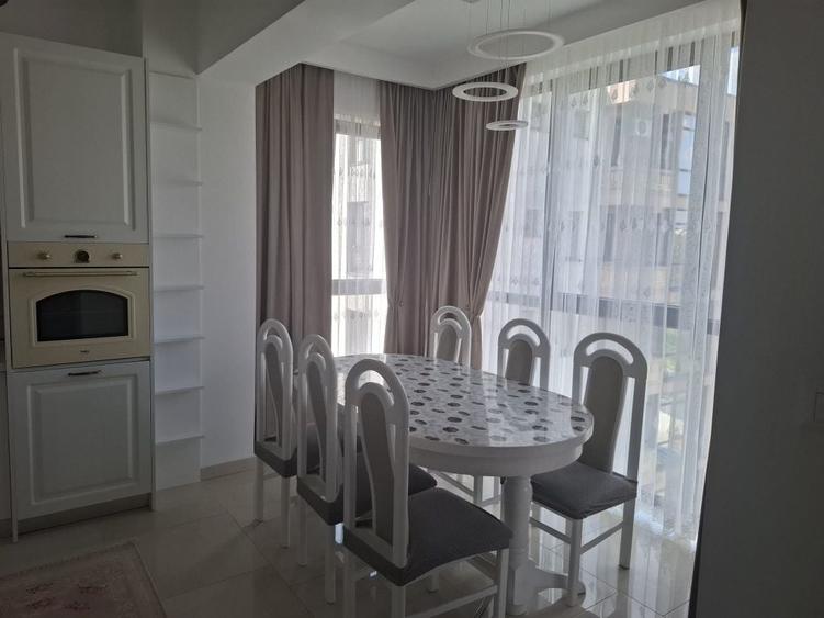 Inchiriez apartament cu trei camere in bloc nou mobilat si utilat - 1