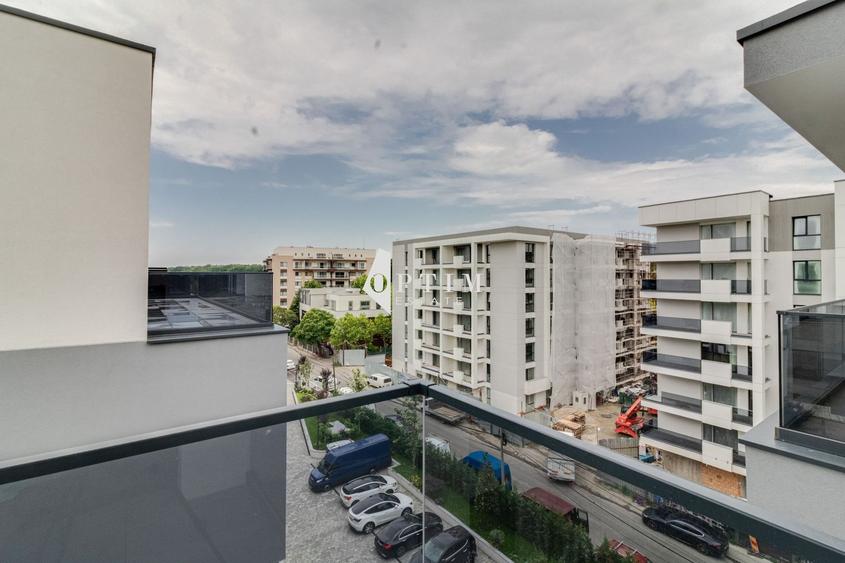 Apartament cu 2 camere semidecomandat, mobilat în Iancu Nicolae