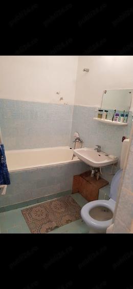 Apartament cu 3 camere decomandat în Decebal