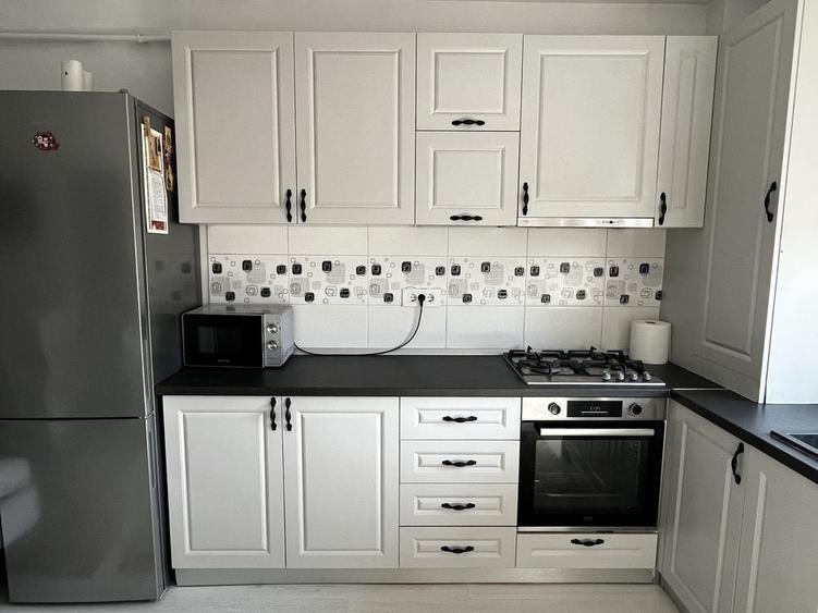 Apartament cu 2 camere nedecomandat în Vișan