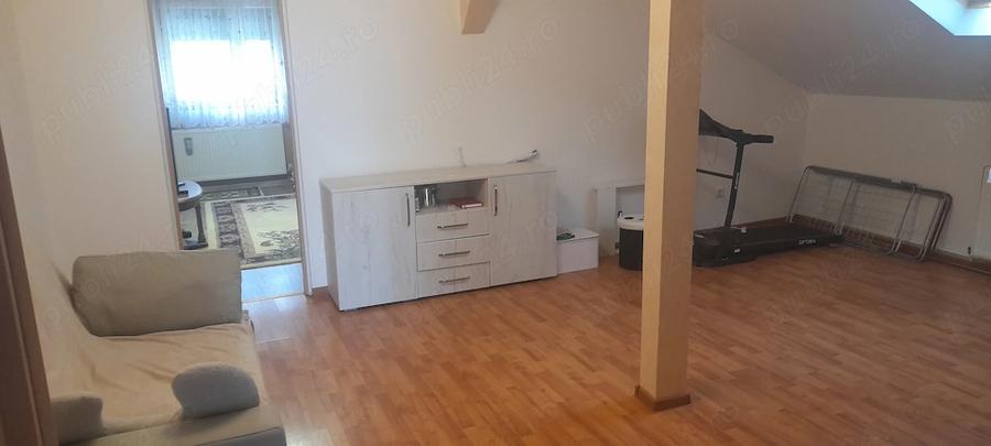 Casă cu 3 camere cu Teren 150 Mp în Central