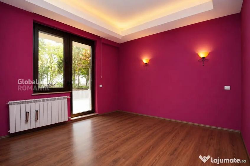 Apartament cu 3 camere semidecomandat în Herăstrău
