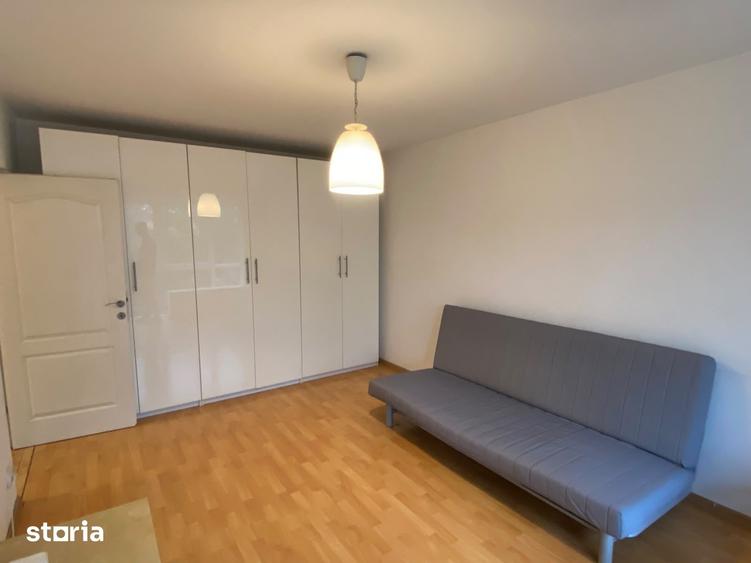 Apartament cu 3 camere decomandat, mobilat în Tineretului
