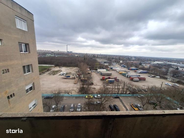 Apartament cu 3 camere decomandat în Ferentari