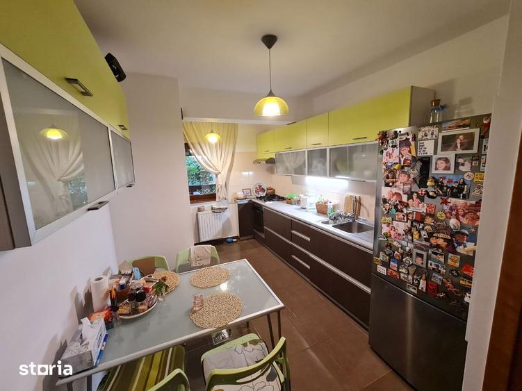 Casă cu 4 camere cu Teren 250 Mp în Voluntari