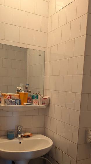 Apartament cu 4 camere decomandat în Mihai Bravu