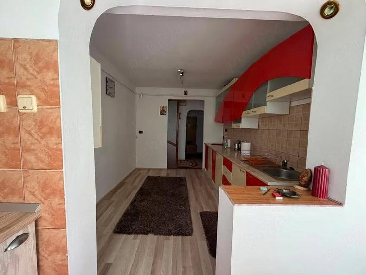 Apartament cu 2 camere decomandat în Obor