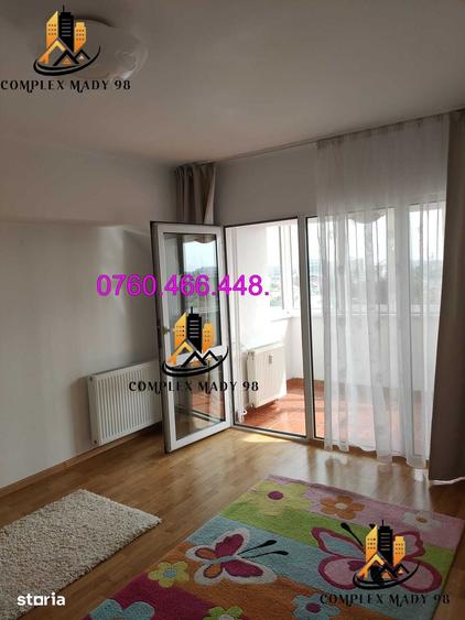 Apartament cu 3 camere decomandat în Crângași