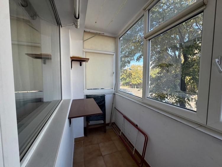 Apartament cu 2 camere decomandat în Dacia
