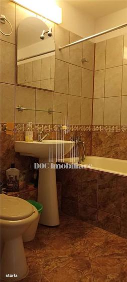 Apartament cu 2 camere semidecomandat, mobilat în Ștefan cel Mare