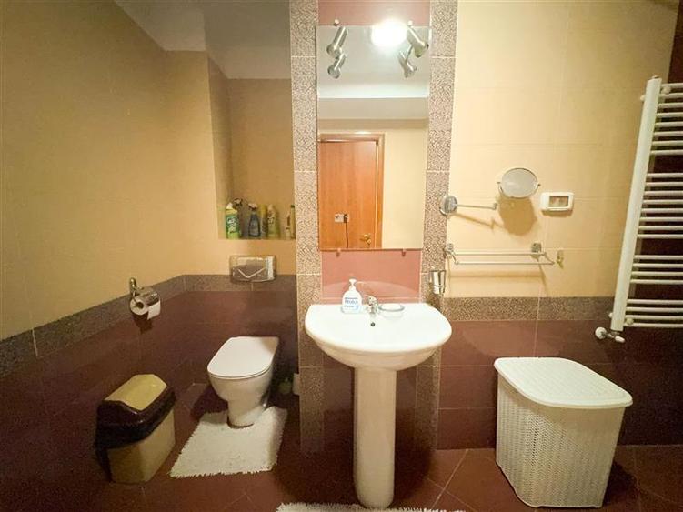 Apartament de inchiriat 3 camere Herastrau - 29