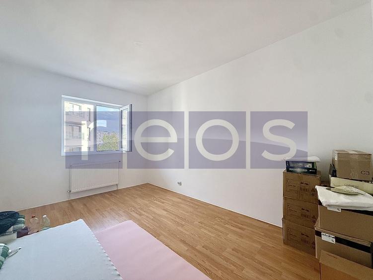 Apartament cu 3 camere decomandat în Dristor