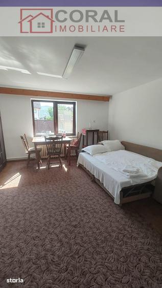 Casă cu 2 camere cu Teren 140000 Mp în Șoimuș