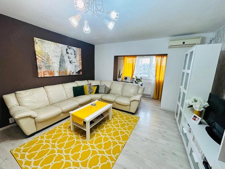 Apartament cu 3 camere decomandat în Central