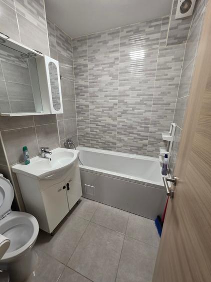 Garsonieră decomandată în Olteniței