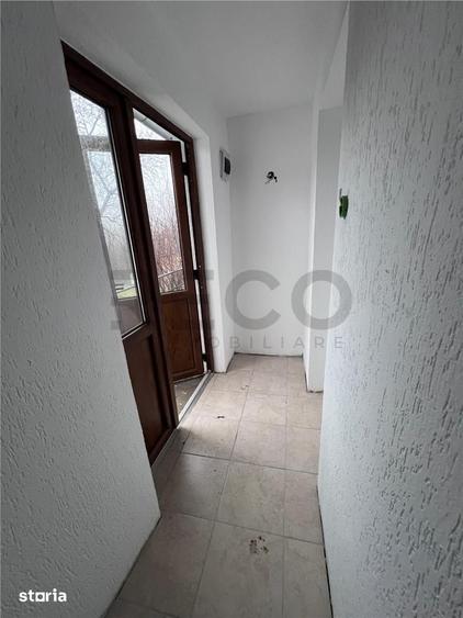 Casă cu 3 camere cu Teren 21984 Mp în Plopiș