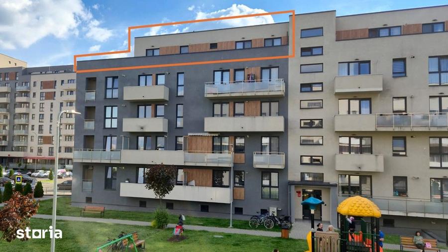 Apartament cu 3 camere decomandat în Libertății