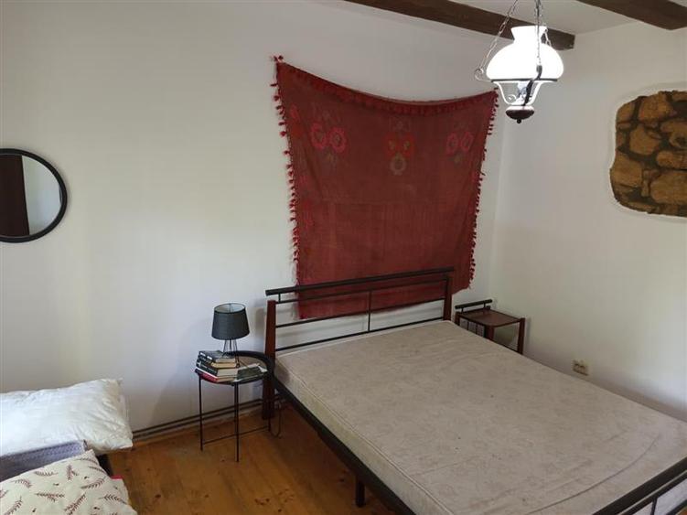 Hotel/Pensiune, de 431 mp, în Ilidia