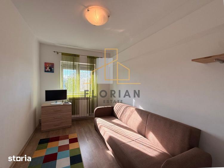 Apartament cu 3 camere decomandat, mobilat în Lipovei