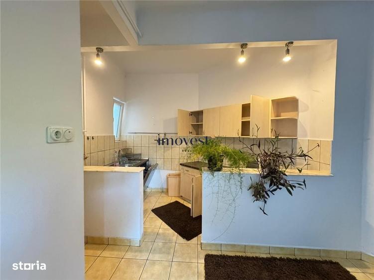 Apartament cu 2 camere semidecomandat în Titulescu