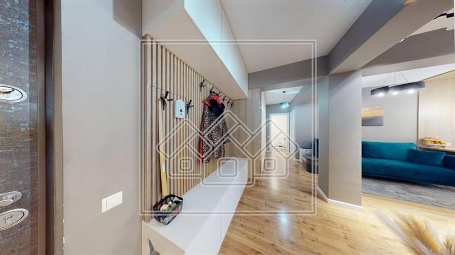 Apartament cu 3 camere nedecomandat în Turnișor