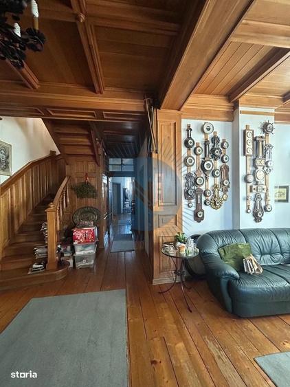 Casă cu 4 camere cu Teren 275 Mp în Barbu Văcărescu