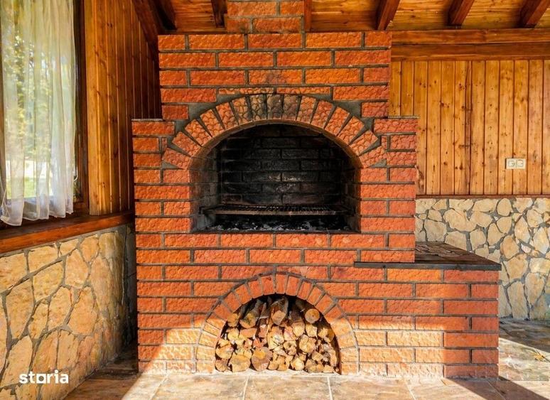 Casă cu 3 camere cu Teren 2100 Mp în Central