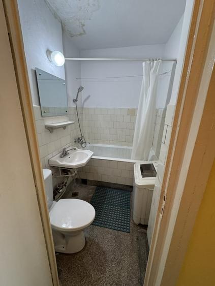 Apartament cu 2 camere semidecomandat în Sud