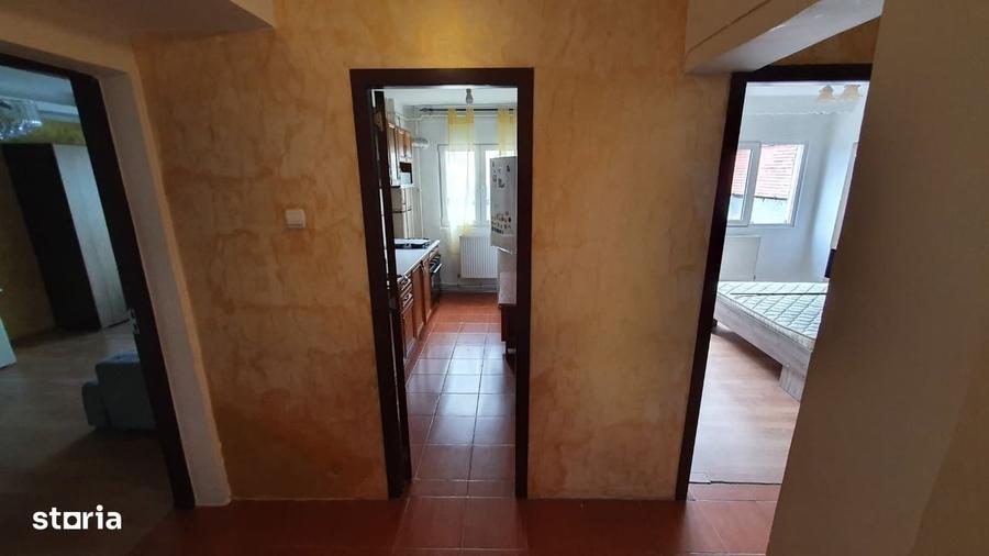 Apartament 2 camere decomandat Zona Narcisa - 6