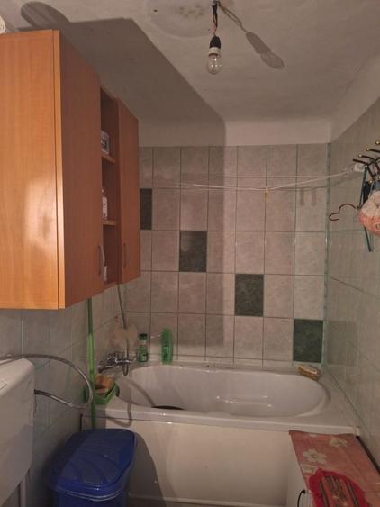 Casă cu 3 camere în Țânțăreni