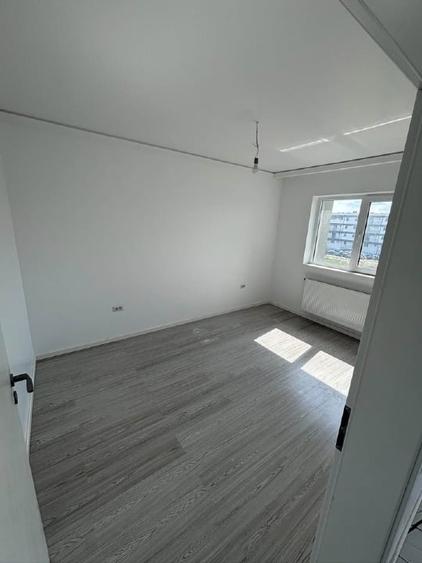Apartament cu 3 camere în Dobroești