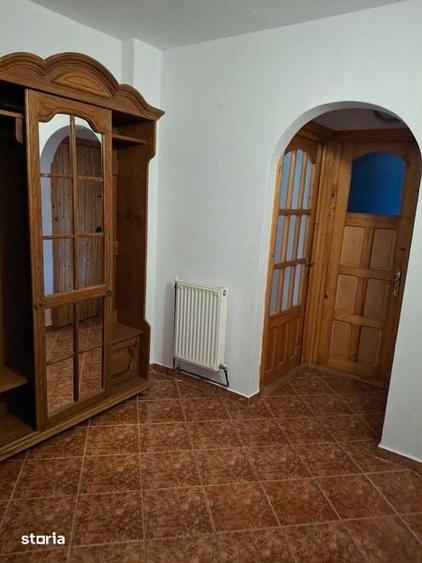 Inchiriez apartament 2 camere - 5