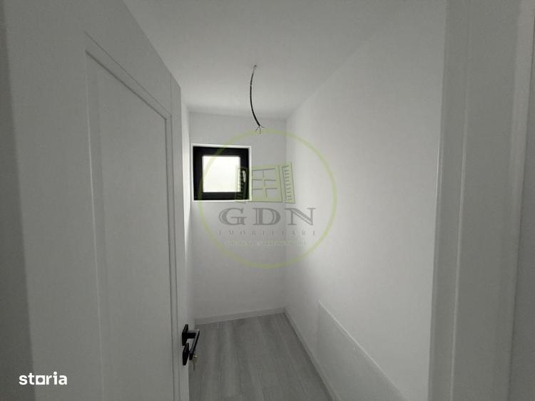 Casă cu 4 camere cu Teren 301 Mp în Cârcea