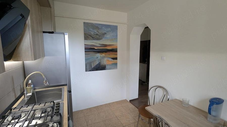 Apartament cu 2 camere nedecomandat în Simeria