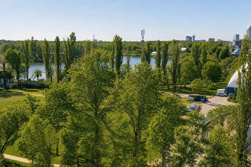 Apartament cu 2 camere decomandat în Aviației
