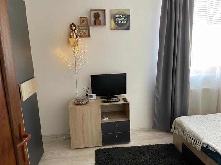 Bulevardul Mamaia -delfinariu 2 camere - 6