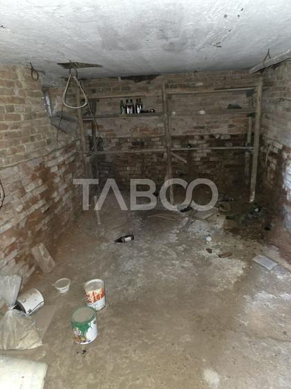 Casă cu 3 camere cu Teren 1800 Mp în Păuca
