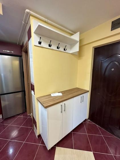 Apartament cu 4 camere decomandat, mobilat în Gării